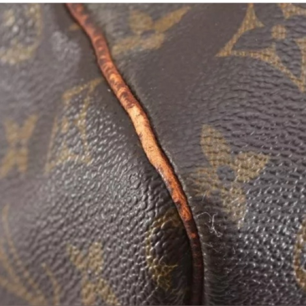 Authentic Louis Vuitton Monogram Keepall Bandouliere 60 Boston Bag - Picture 10 of 14